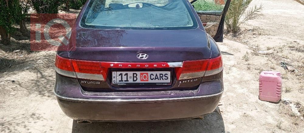 هيونداي أزيرا